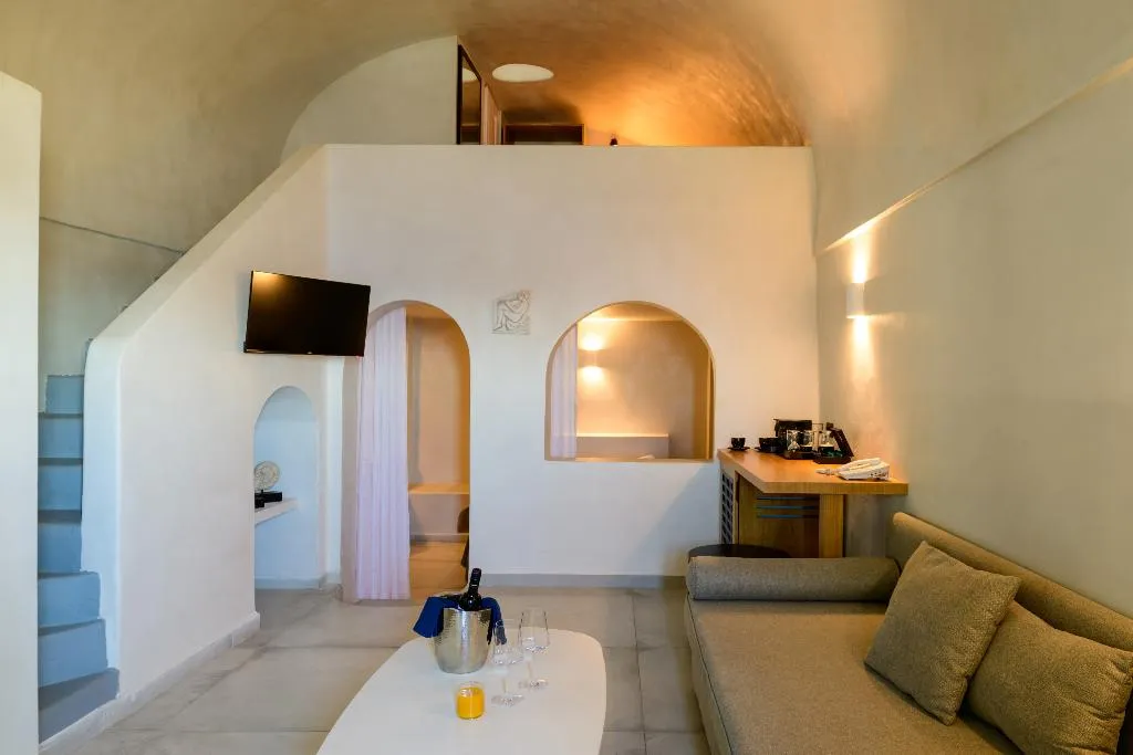 FAMILY ROOM TWO BEDROOMS Room, Andromeda Villas, Santorini