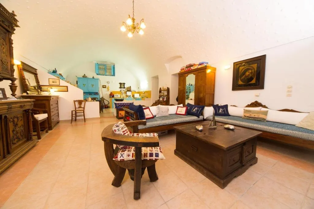Room, Canava Santino, Santorini