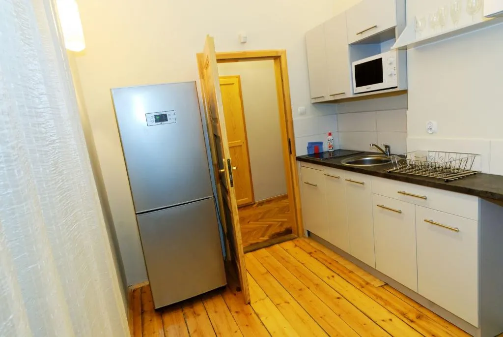 STUDIO CAPACITY 4 Room, P&J Tourist Apartments, Krakow