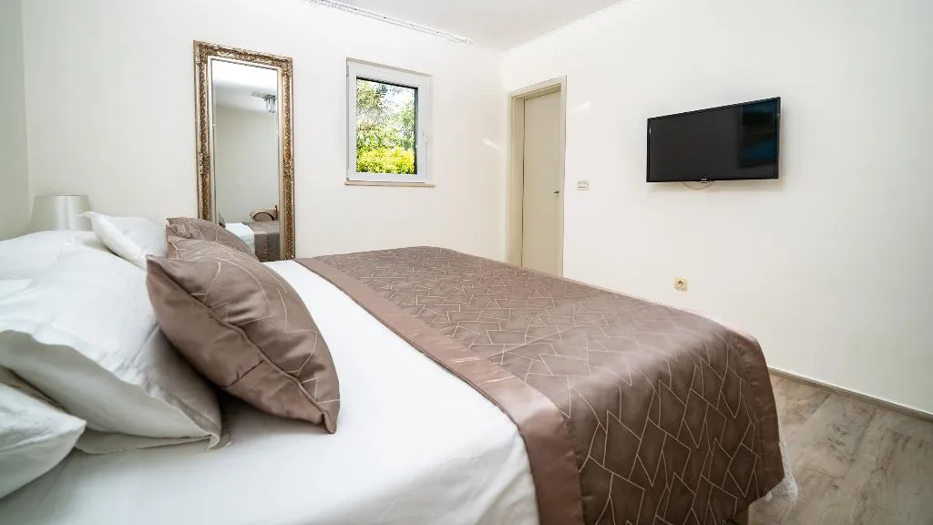 DOUBLE WITH TERRACE Room, Villa Rustica Dalmatia, Split