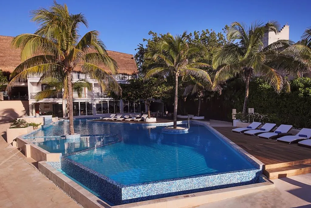 Pool, Le Reve by MIJ Beachfront Hotel, Playa Del Carmen