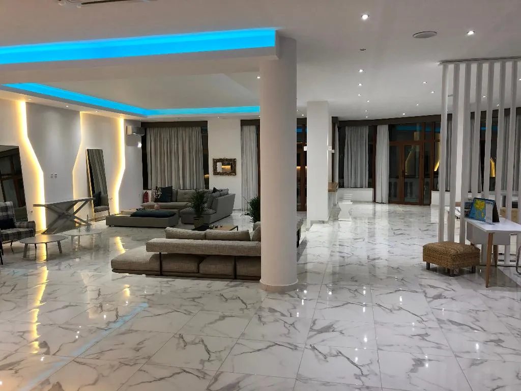 Lobby, Akti Ouranoupol, Thessaloniki