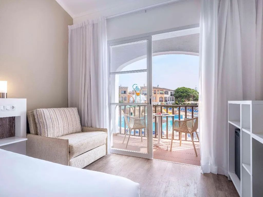Room WITH VIEWS Room, Sol Falco Menorca, Menorca