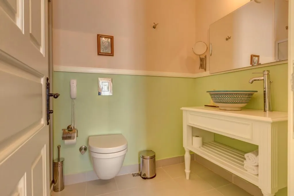 DOUBLE DELUXE Room, Erendira Hotel, Izmir