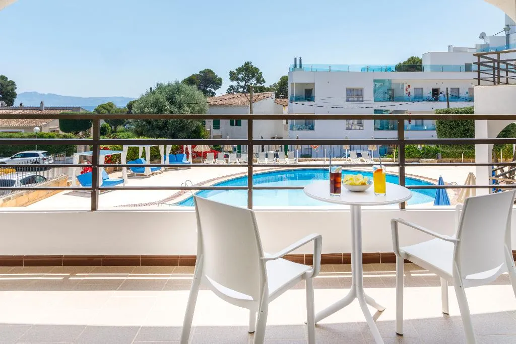 SUITE POOL VIEW Room, Mar Hotels Alcanada, Majorca