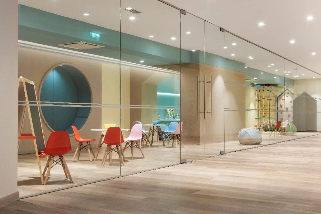 Sports and Entertainment, Crowne Plaza Caparica Lisbon, Lisbon