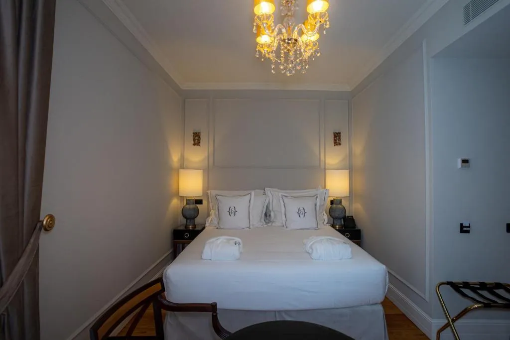 DOUBLE DELUXE GARDEN VIEW Room, Solar do Requeijo, Porto