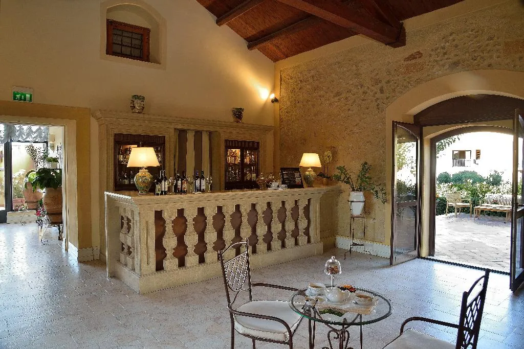 Bar, Baglio Oneto dei Principi di San Lorenzo, Palermo