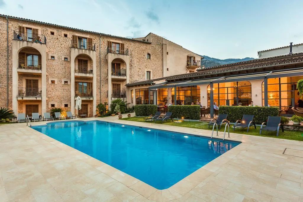 General view, Ca'l Bisbe, Majorca