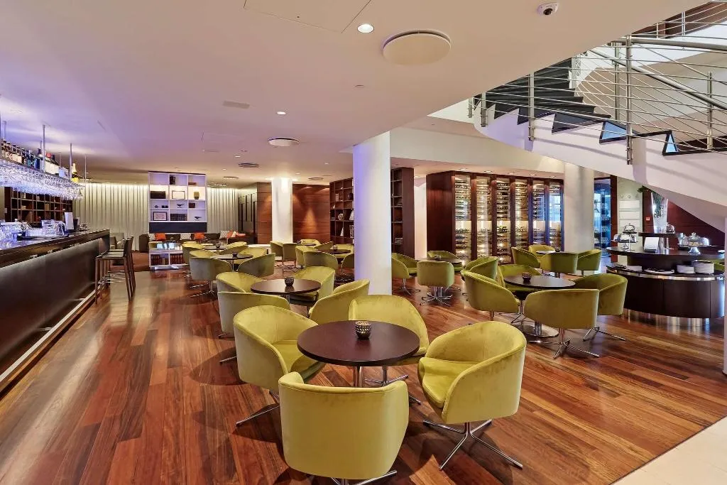 Bar, Hilton Reykjavik Nordica, Reykjavik
