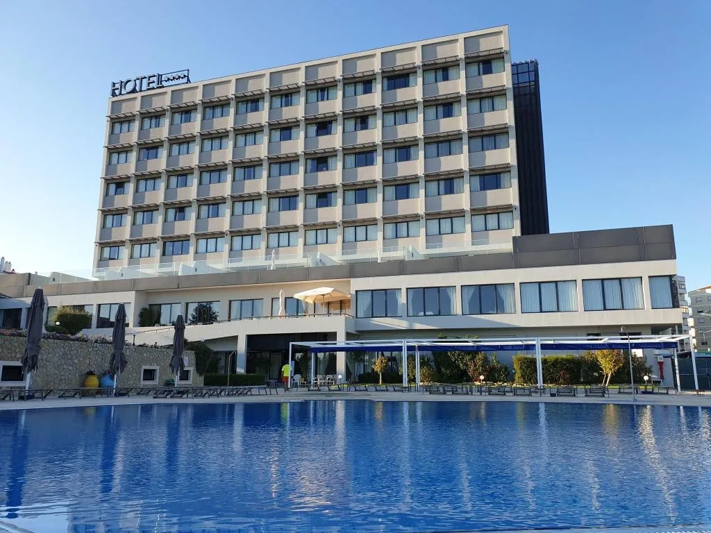 Pool, Verdi Santarem, Lisbon