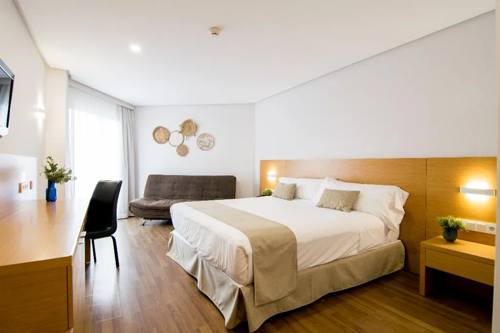 DOUBLE DELUXE Room, Cullera Holiday, Costa Blanca