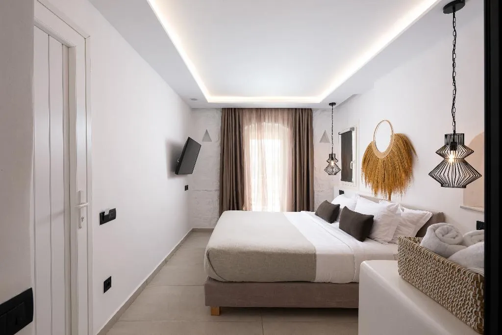 JUNIOR SUITE STANDARD Room, Oliving Mykonos Suites, Mykonos