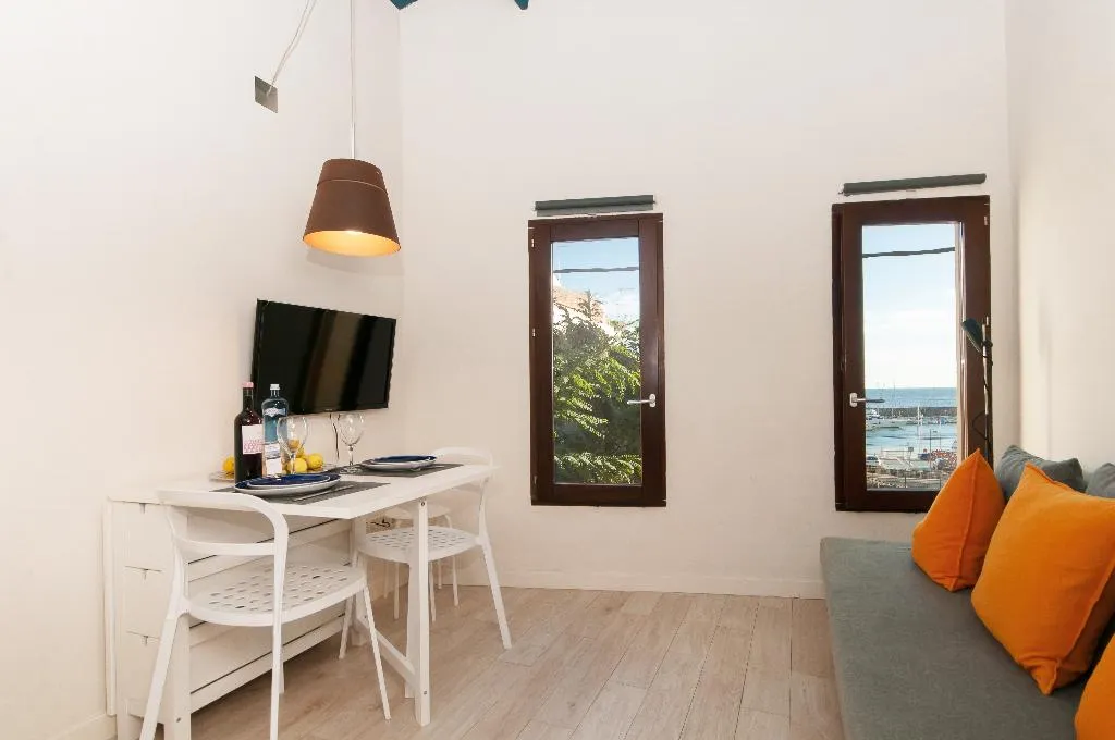 APARTMENT TWO BEDROOMS Room, Eco Grus Apartaments, Barcelona