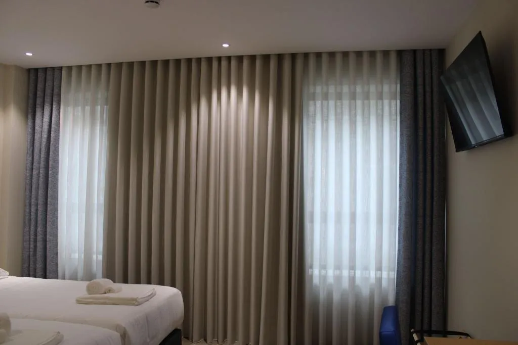TRIPLE STANDARD Room, Oporto Station Hostel & Rooms, Porto