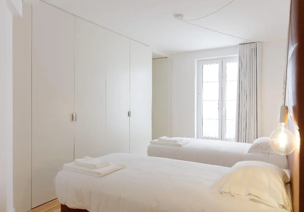 APARTMENT THREE BEDROOMS Room, City Stays Alegria, Lisbon