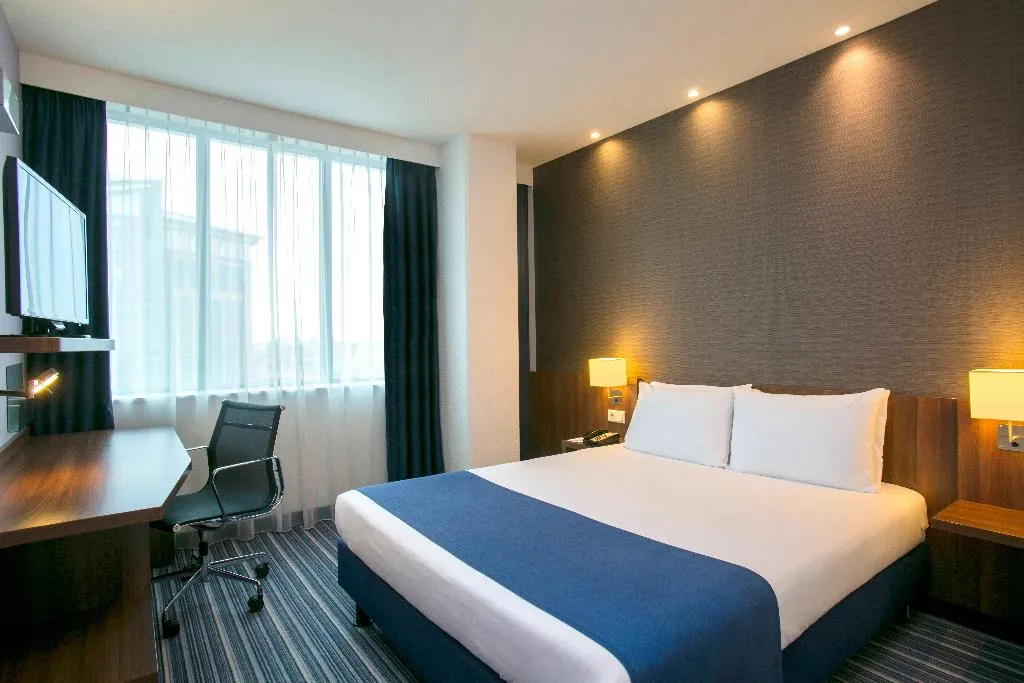 DOUBLE NON SMOKING Room, Holiday Inn Express Amsterdam Schiphol, Amsterdam
