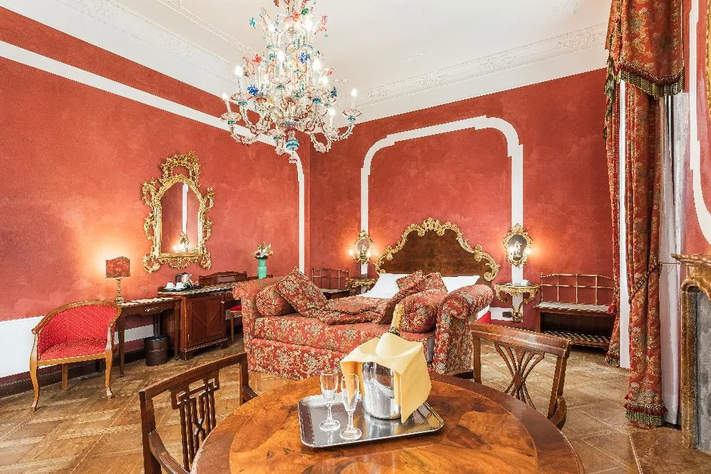 FAMILY ROOM STANDARD Room, San Moise, Venice