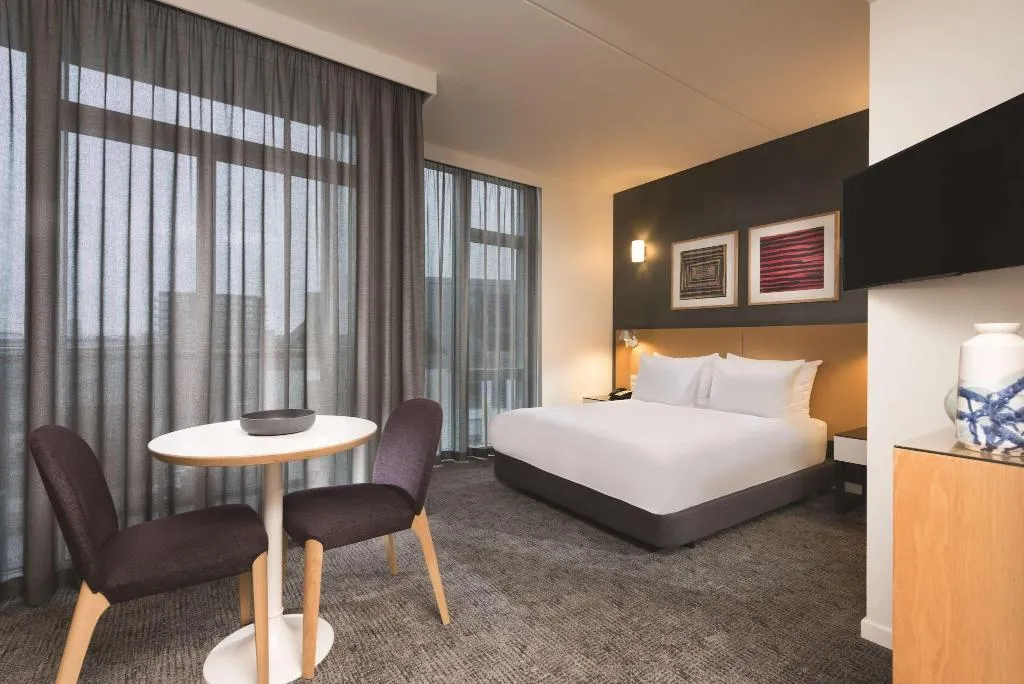 STUDIO QUEEN SIZE BED Room, Adina Apartment Hotel Copenhagen, Copenhagen