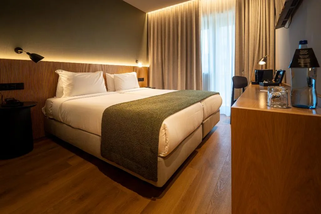 DOUBLE STANDARD Room, Hotel Acta The Clover, Porto