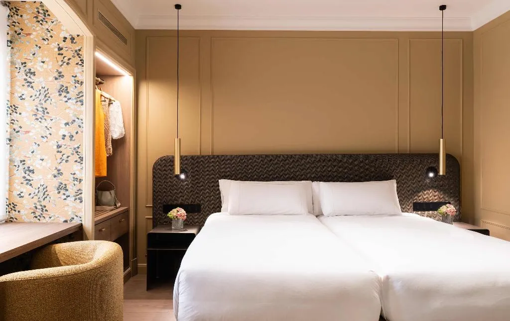 Room CAPACITY 3 Room, El Avenida Palace, Barcelona