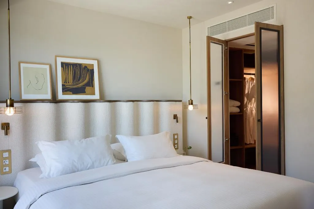 SUITE WITH VIEWS Room, A for Athens, Athens