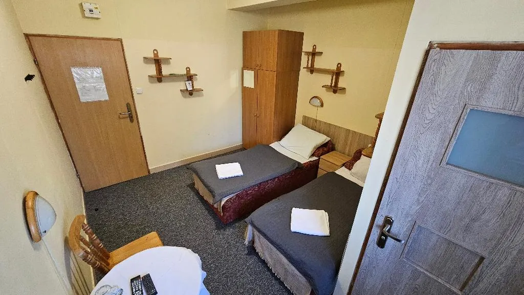 TWIN STANDARD Room, Hotel Daisy Budget, Krakow