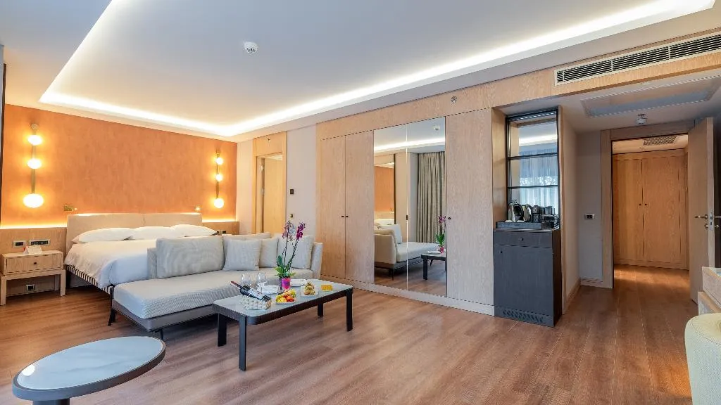 SUITE STANDARD Room, Gloria Golf Resort, Antalya