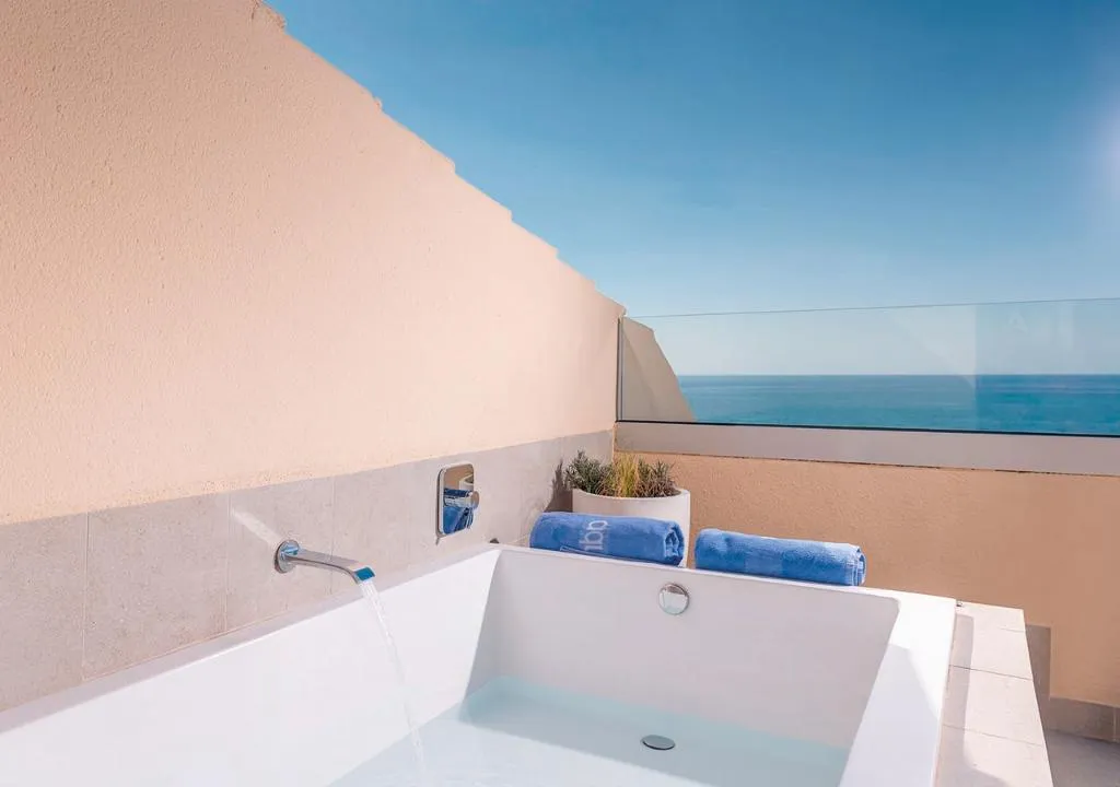 SUITE CAPACITY 2 Room, Aqua Hotel Promenade & Spa****S, Costa Brava