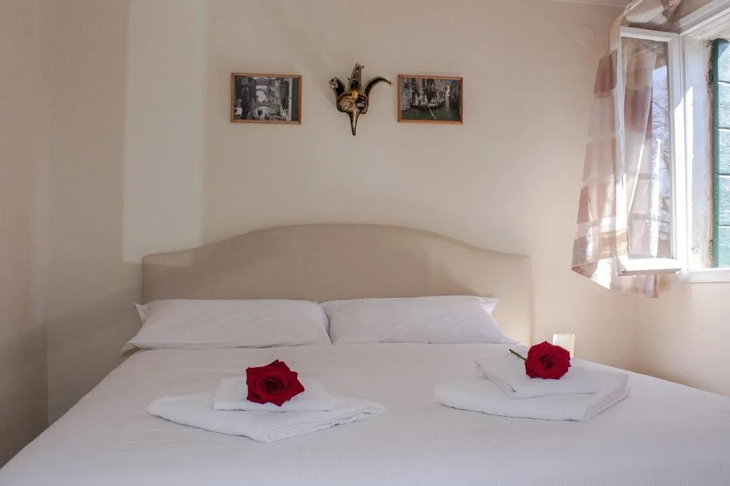 Room, Ai Tre Ponti, Venice