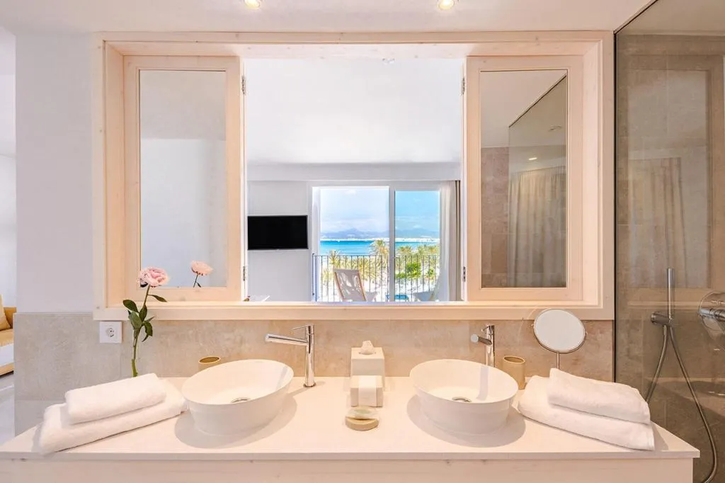 JUNIOR SUITE SEA VIEW WITH BALCONY Room, Myseahouse Flamingo, Majorca