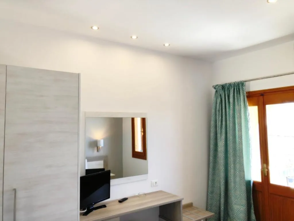 DOUBLE SUPERIOR SEA VIEW Room, Votsalakia Hotel, Samos
