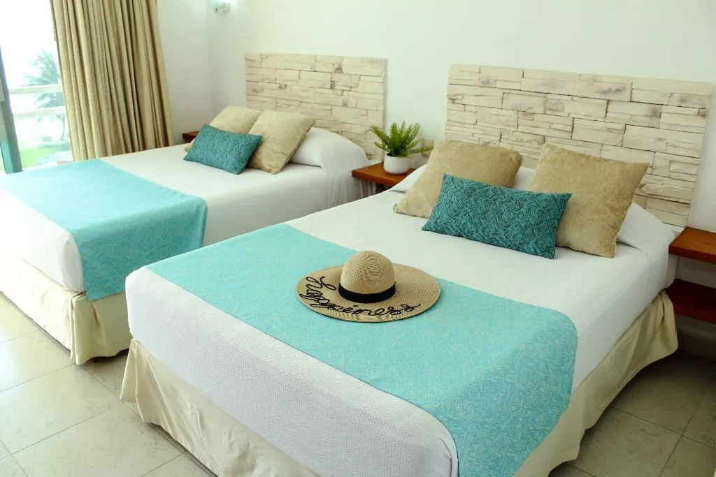 DOUBLE OCEAN FRONT Room, Casa Melissa, Playa Del Carmen