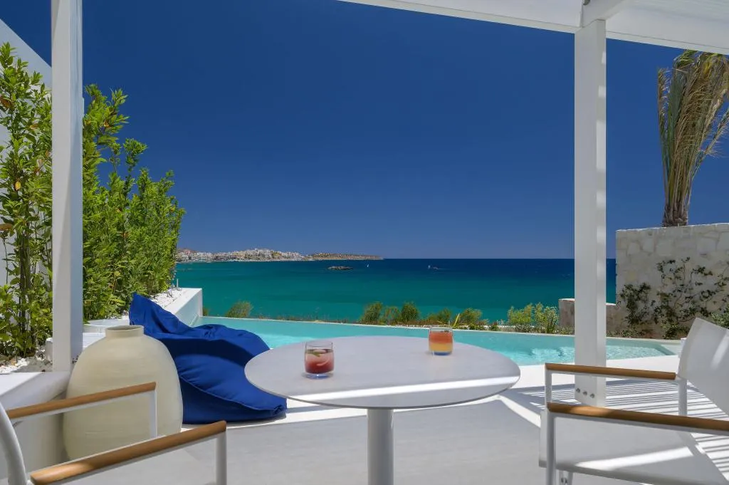 SUITE WITH PRIVATE POOL Room, The Island Concept, Crete