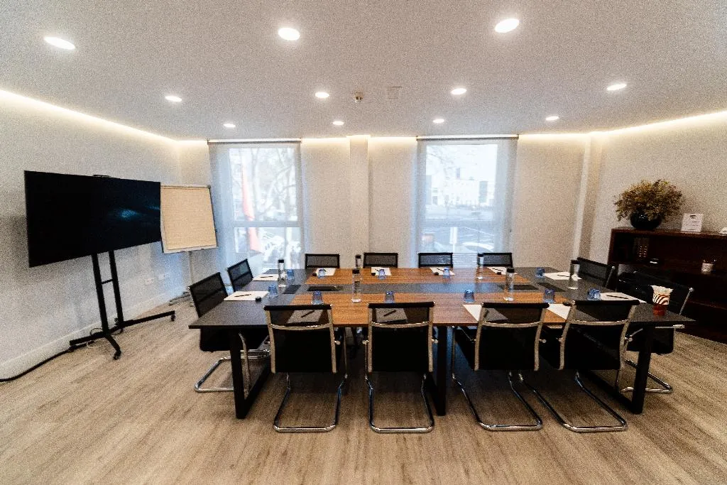 Conferences, Puerta de Toledo, Madrid