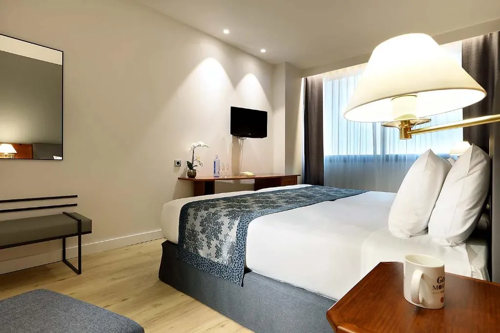 Double or Twin STANDARD Room, Exe Isla Cartuja, Seville