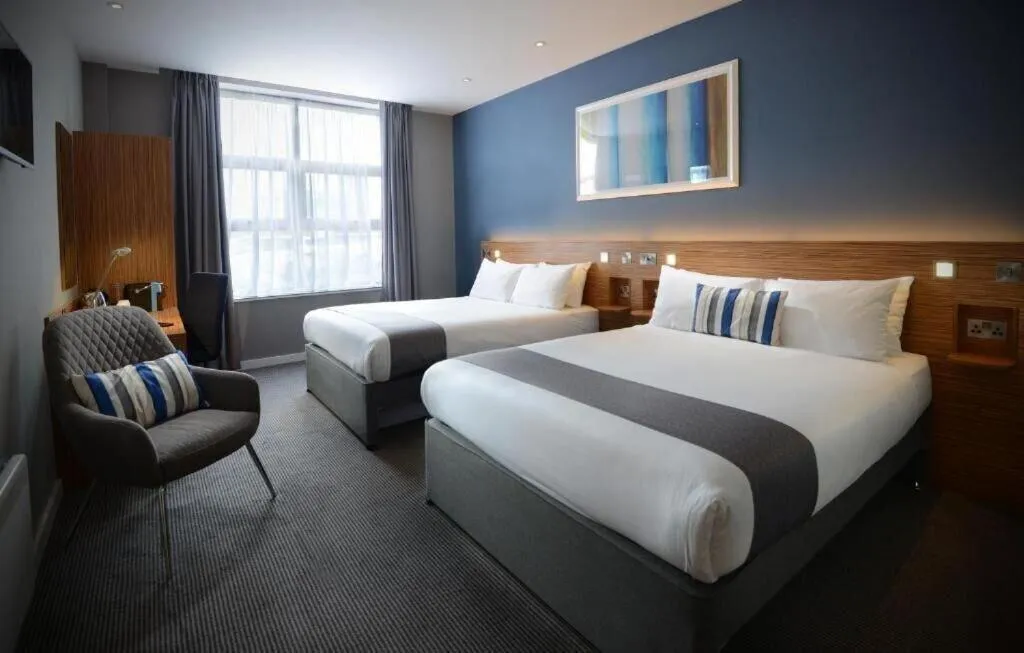 TWIN STANDARD Room, Travelodge Plus Dublin City Centre, Dublin