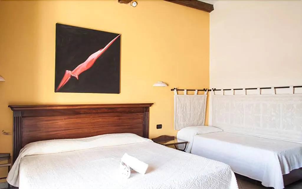 Room, Corte Fiorita, Alghero