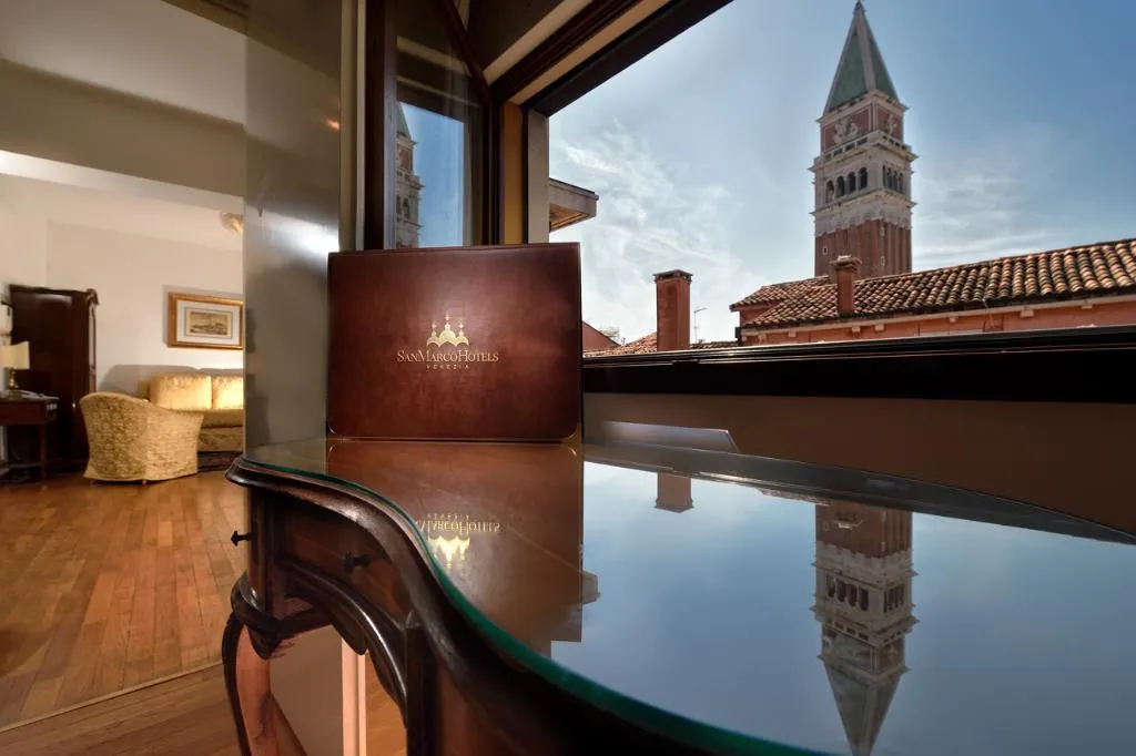 Room, San Marco Palace, Venice