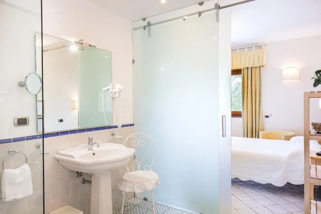 DOUBLE DELUXE Room, Hotel Villa Poseidon, Naples