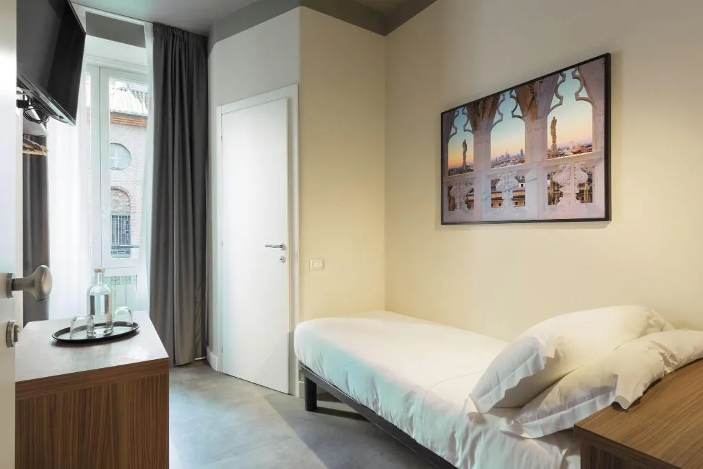 Room, Hotel 22 Marzo, Milan