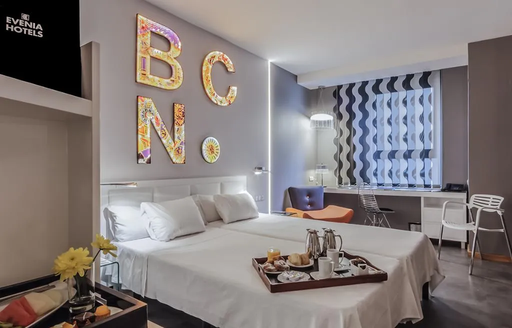 Room, Evenia Rossello, Barcelona