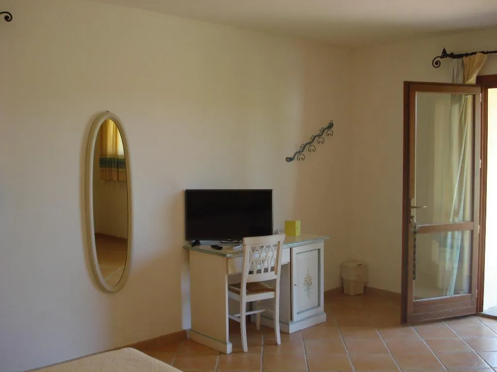 DOUBLE DELUXE Room, Hotel Relais Valkarana, Olbia