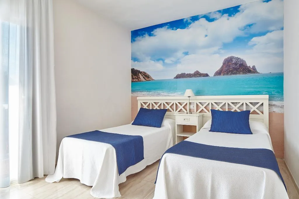 Room, Mar y Huerta, Ibiza