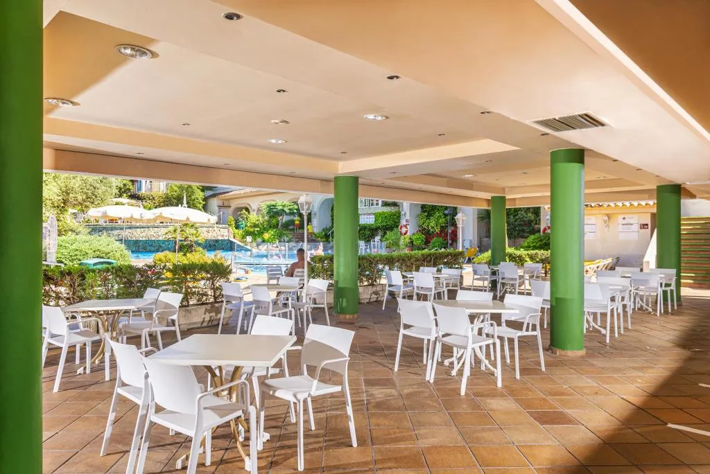 Terrace, Guitart Central Park Aqua Resort, Costa Brava