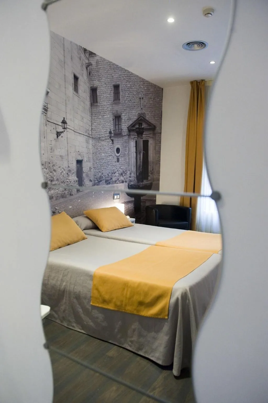 Room, Hotel Curious, Barcelona