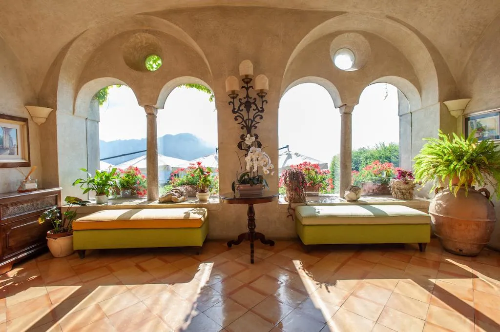 Lobby, Villa Cimbrone, Naples