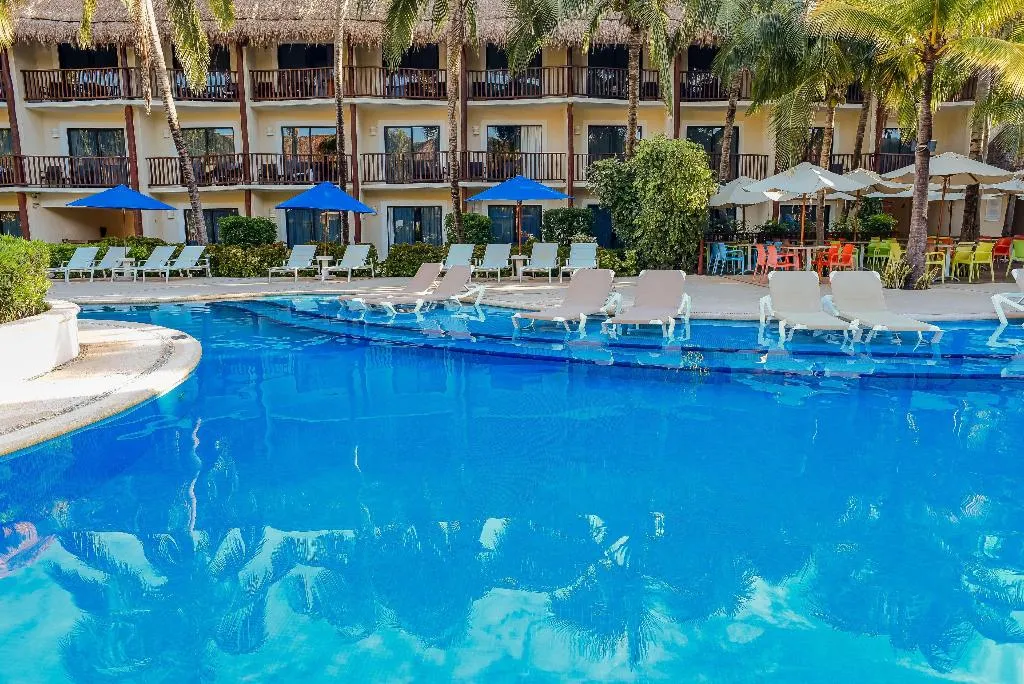 Pool, The Reef CocoBeach, Playa Del Carmen