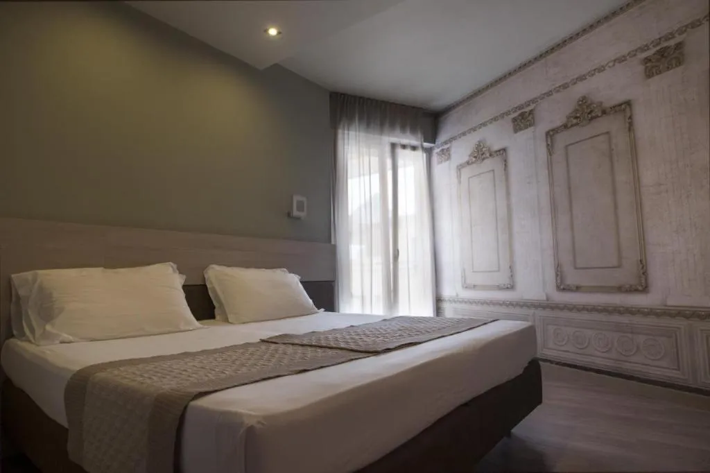 DOUBLE STANDARD Room, Cesare Augustus, Venice