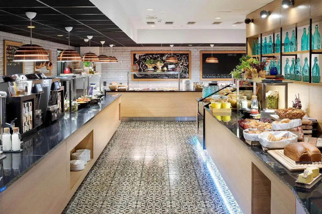 Restaurant, Park Inn by Radisson Central Tallinn, Tallinn